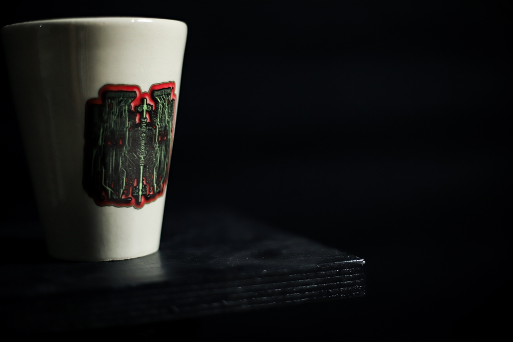 Tasse à thé Printed Circuit grès blanc